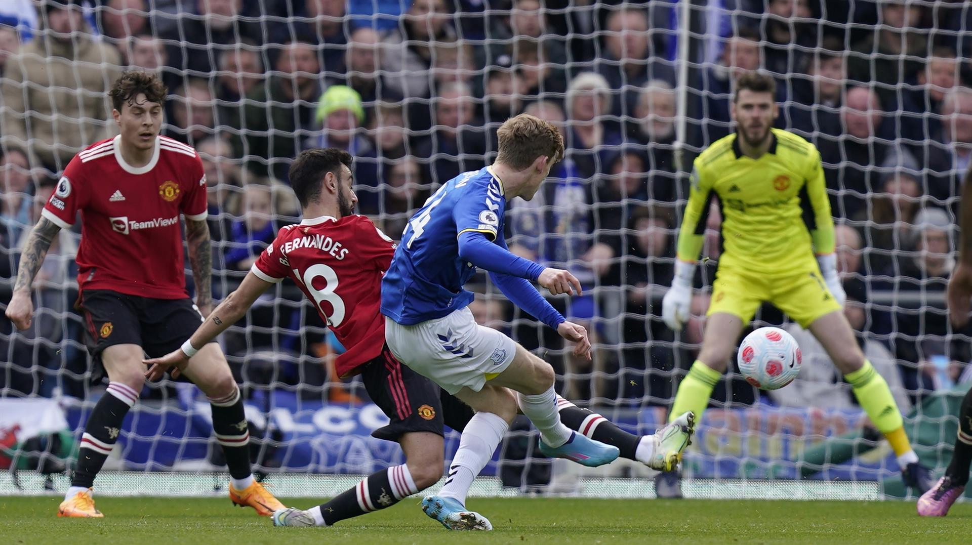 Manchester United’s three most disappointing players against Everton - Bóng Đá