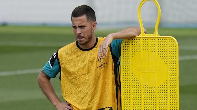 Hazard: I've got two years left on my Real Madrid contract, I want to show what I can do - Bóng Đá