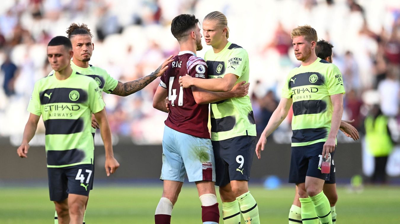 Chung cuộc, Man City có màn chạy đà thuận lợi ở Premier League khi giành chiến thắng 2-0.