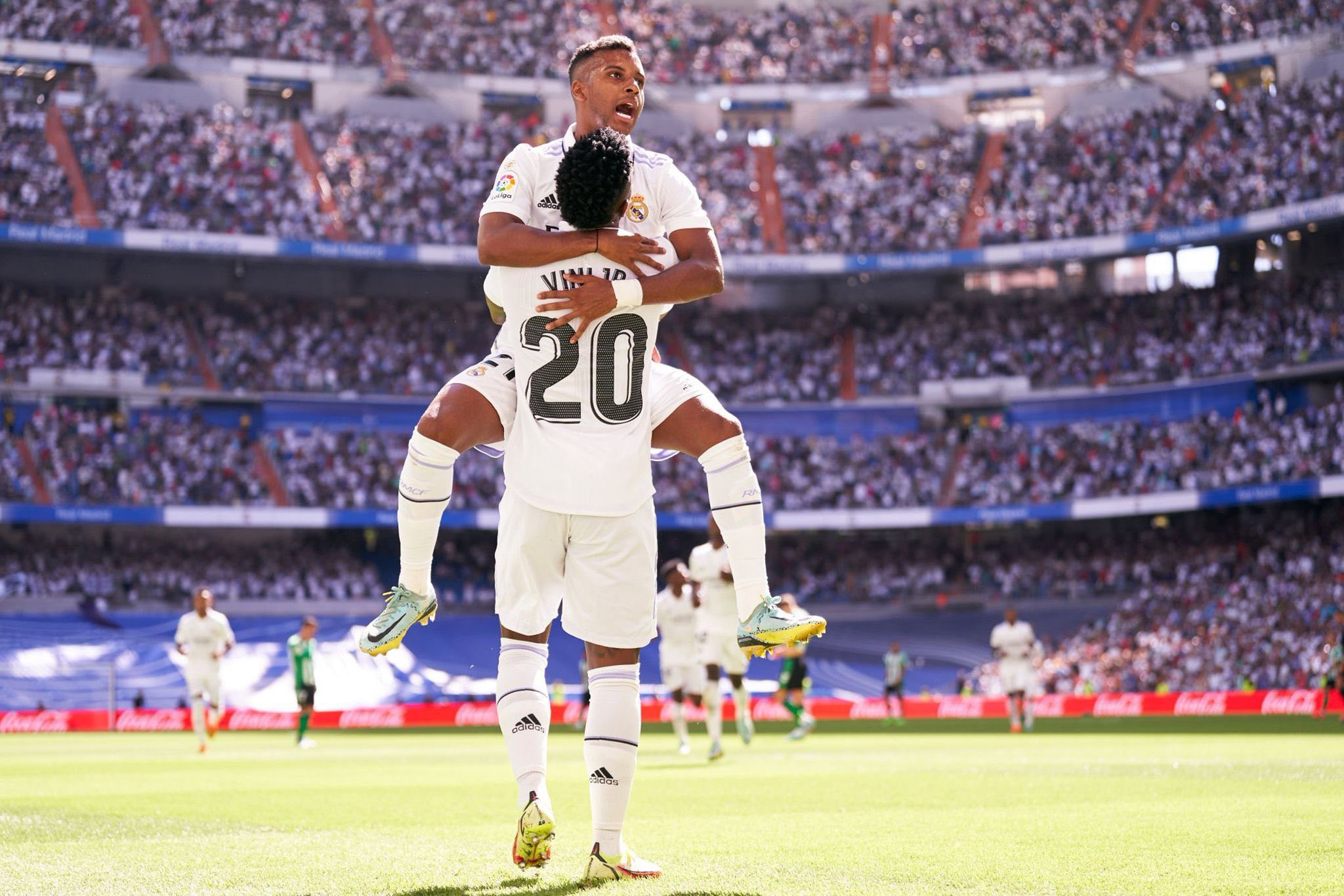 RealThị uy sức mạnh, Real Madrid thắng 4 trận liên tiếp - Bóng Đá