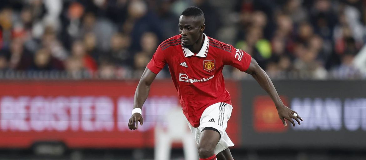 Bailly accused Man Utd favour of using English players - Bóng Đá