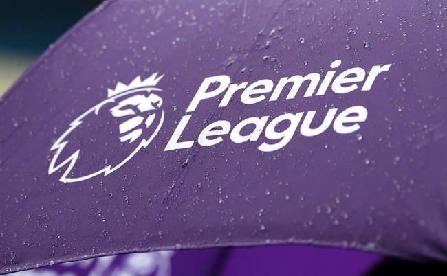 Crouch không đồng tình với quyết định hoãn Premier League - Bóng Đá