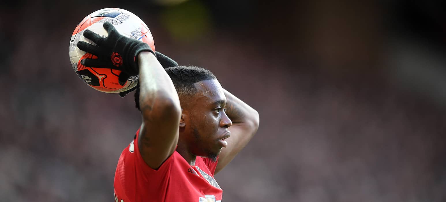 Manchester United will make offloading Aaron Wan-Bissaka ‘a priority in January’ - Bóng Đá