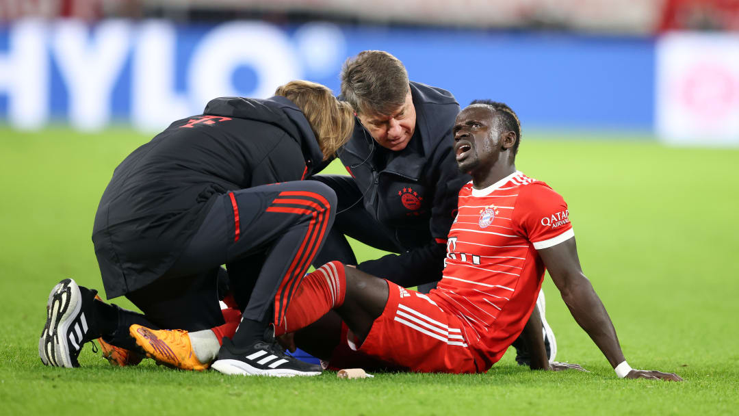 Sadio Mane chấn thương trước thềm World Cup - Bóng Đá