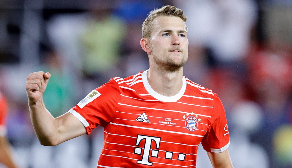 De Ligt hạ thấp Juventus - Bóng Đá