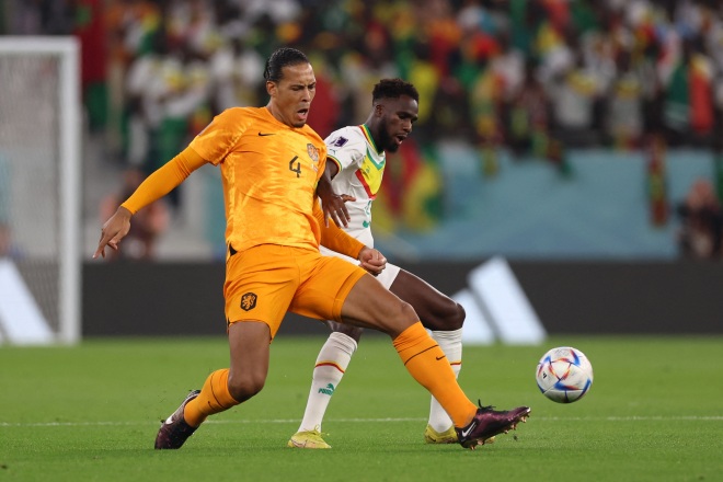 TRỰC TIẾP Senegal 0-0 Hà Lan (H1): Đôi công hấp dẫn - Bóng Đá