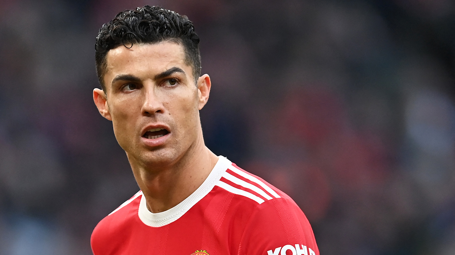 Gary Neville: Cristiano Ronaldo will be looking for a 'cameo role' at a top club - Bóng Đá