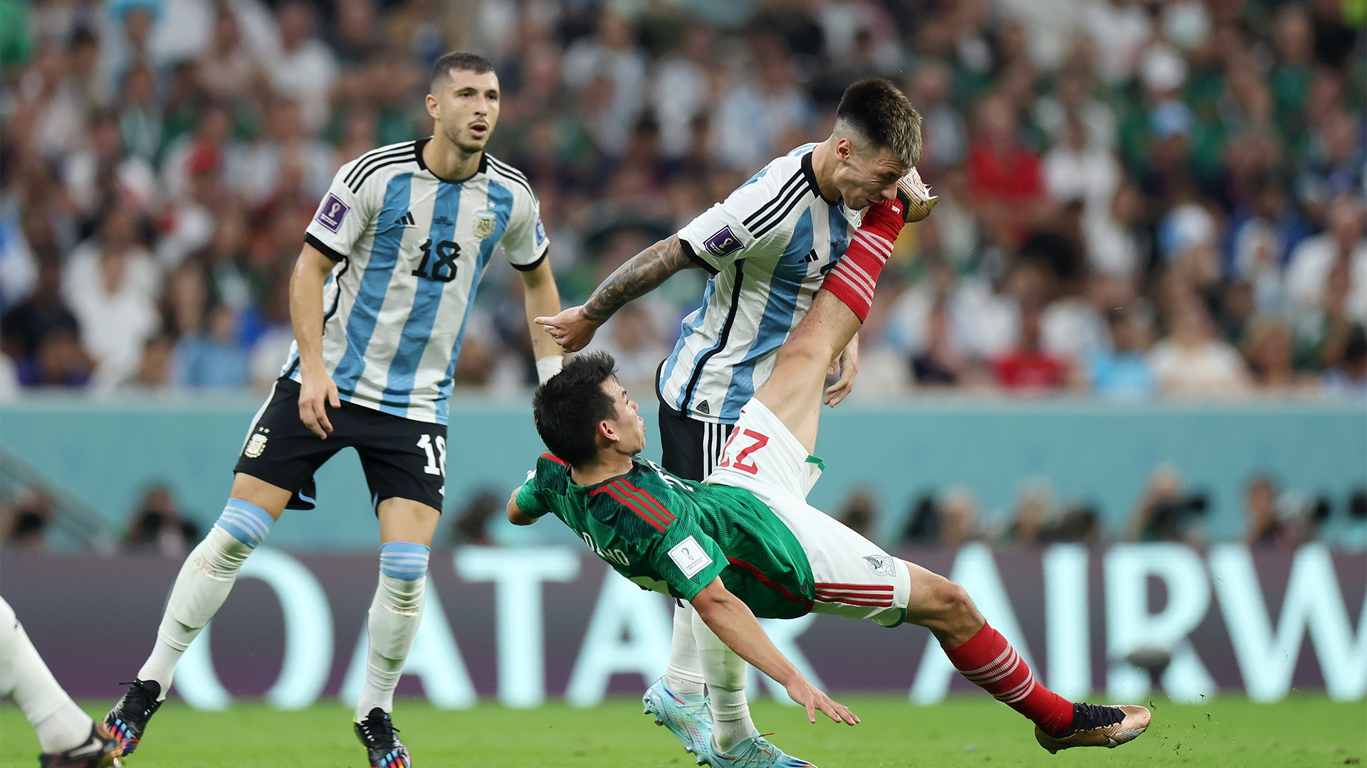 Chỉ 1 trận, Lisandro Martinez tạo khoảnh khắc kinh điển với Argentina - Bóng Đá