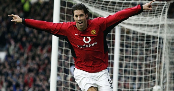 Paul Parker has told the Red Devils to sign a new striker “like” Ruud van Nistelrooy - Bóng Đá
