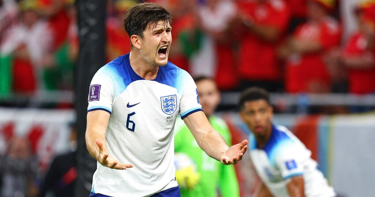 Manchester United and England centre-back Harry Maguire is “loving” being in a different environment on World Cup duty, - Bóng Đá