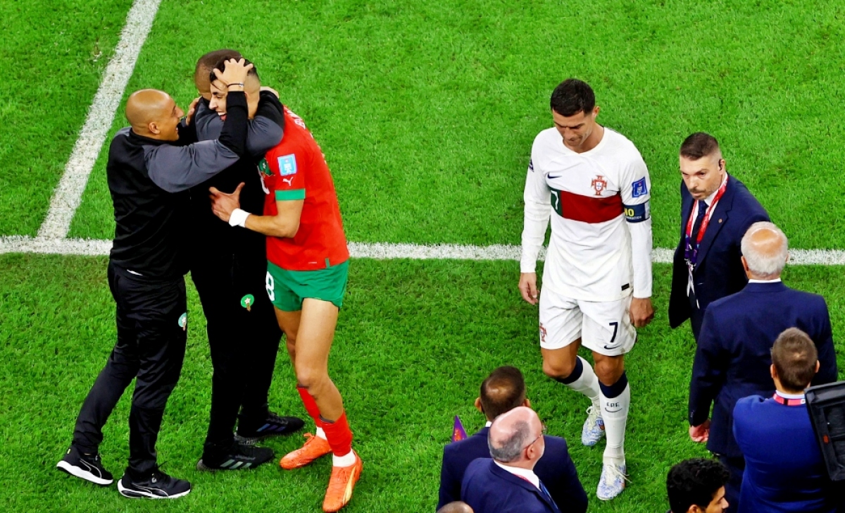 Ronaldo breaks silent - Bóng Đá