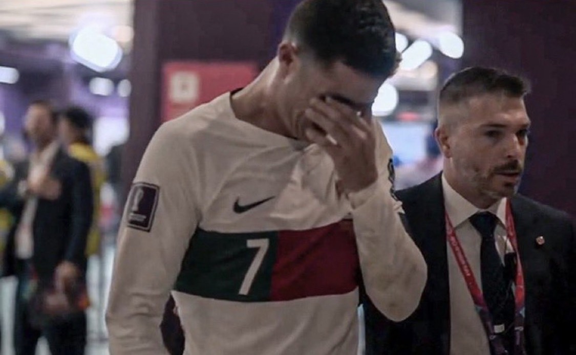 Ronaldo khiến tất cả rơi lệ trong trận cuối cùng ở World Cup - Bóng Đá