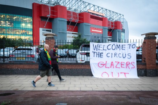 Glazer family set £7bn asking price to sell Manchester United - Bóng Đá