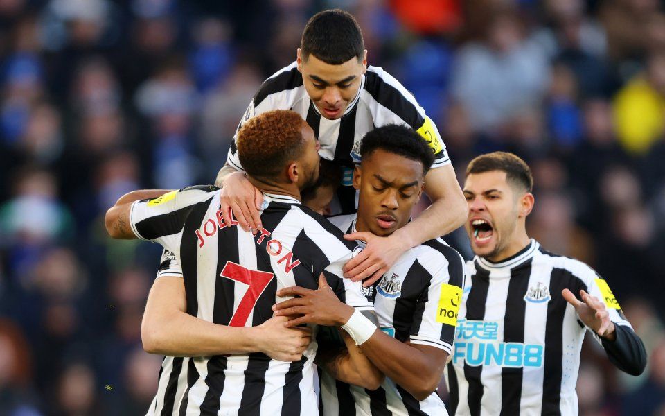 Quá bùng nổ! Newcastle hủy diệt cựu vương, chiếm top 2 của Man City - Bóng Đá