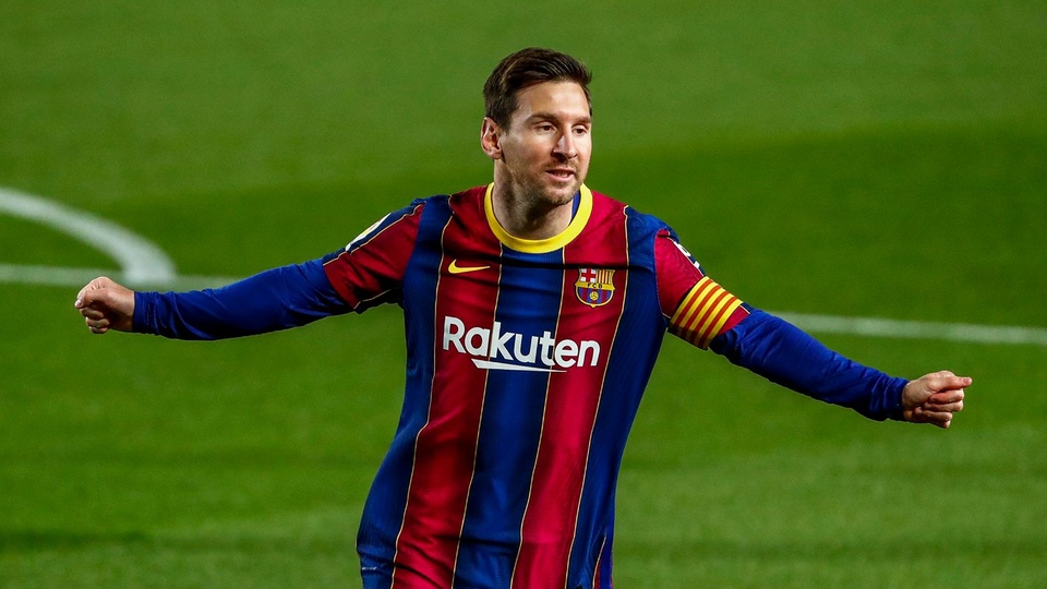Trả áo Messi, Barca đang tiếp tay cho Arsenal | Bóng Đá