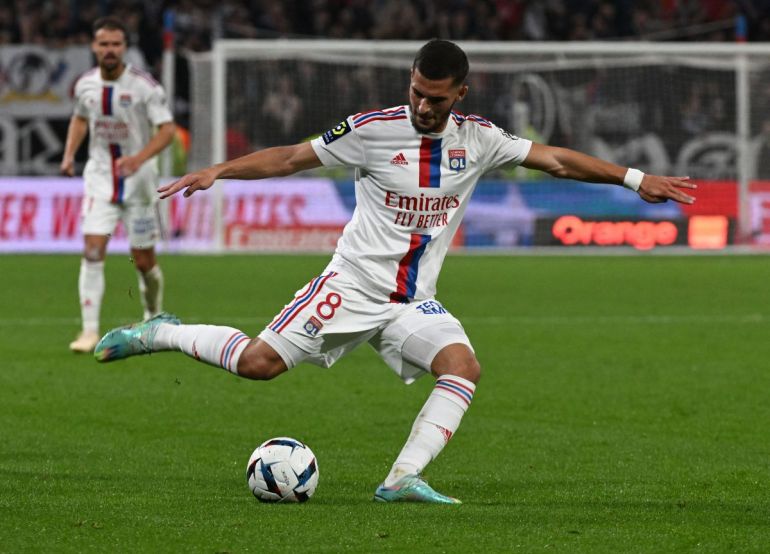 Houssem Aouar turned down proposal from Manchester United in summer - Bóng Đá