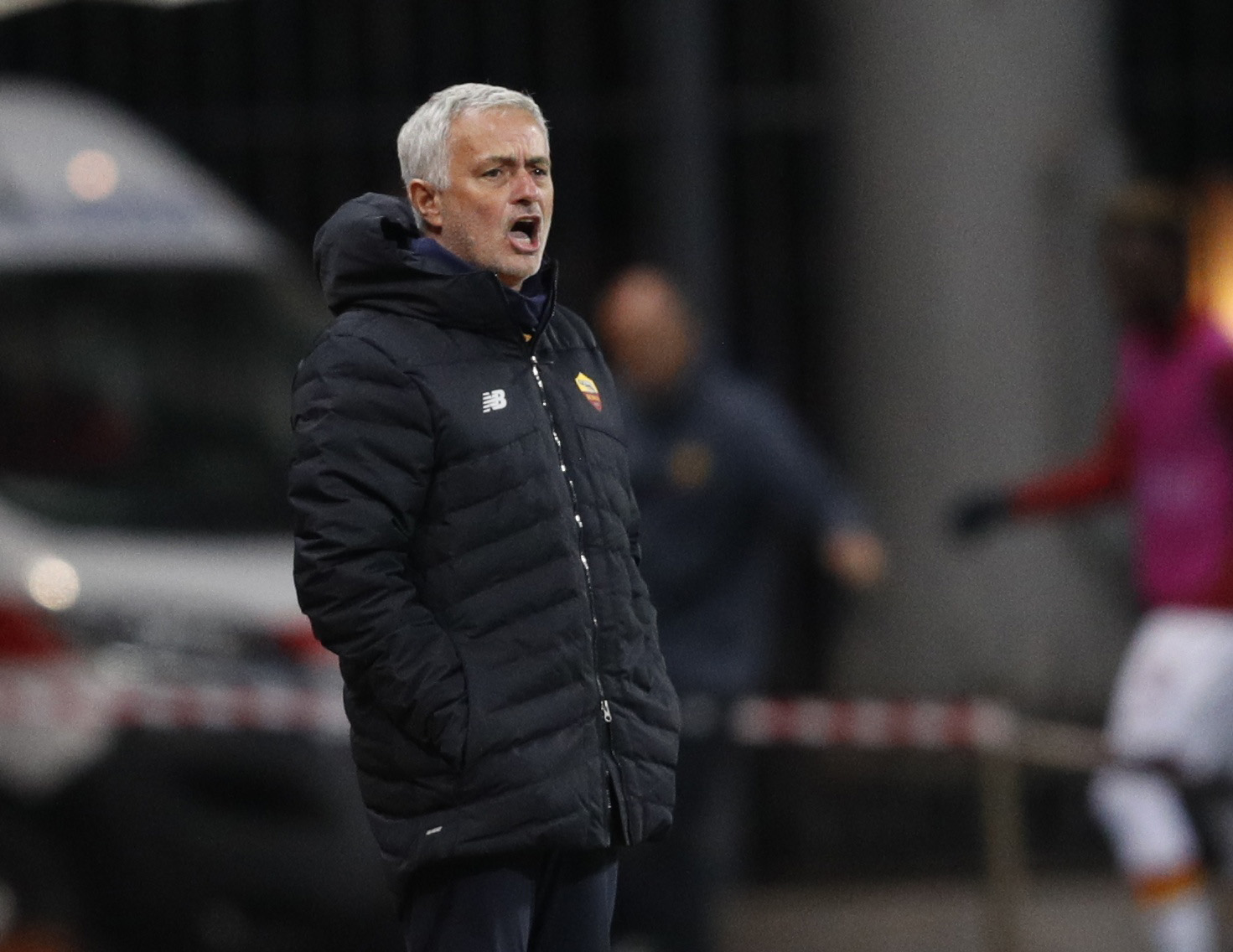 Jose Mourinho 'sparks controversy at Roma's U14 derby against Lazio - Bóng Đá