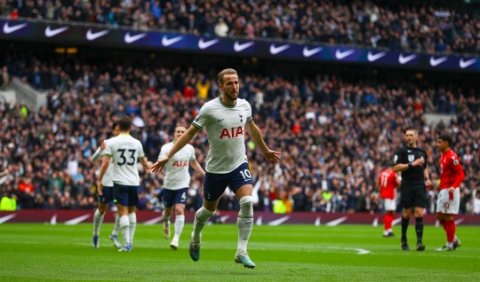 Tottenham ‘not contemplating’ Harry Kane sale with Manchester United prepared to break club-record transfer fee - Bóng Đá