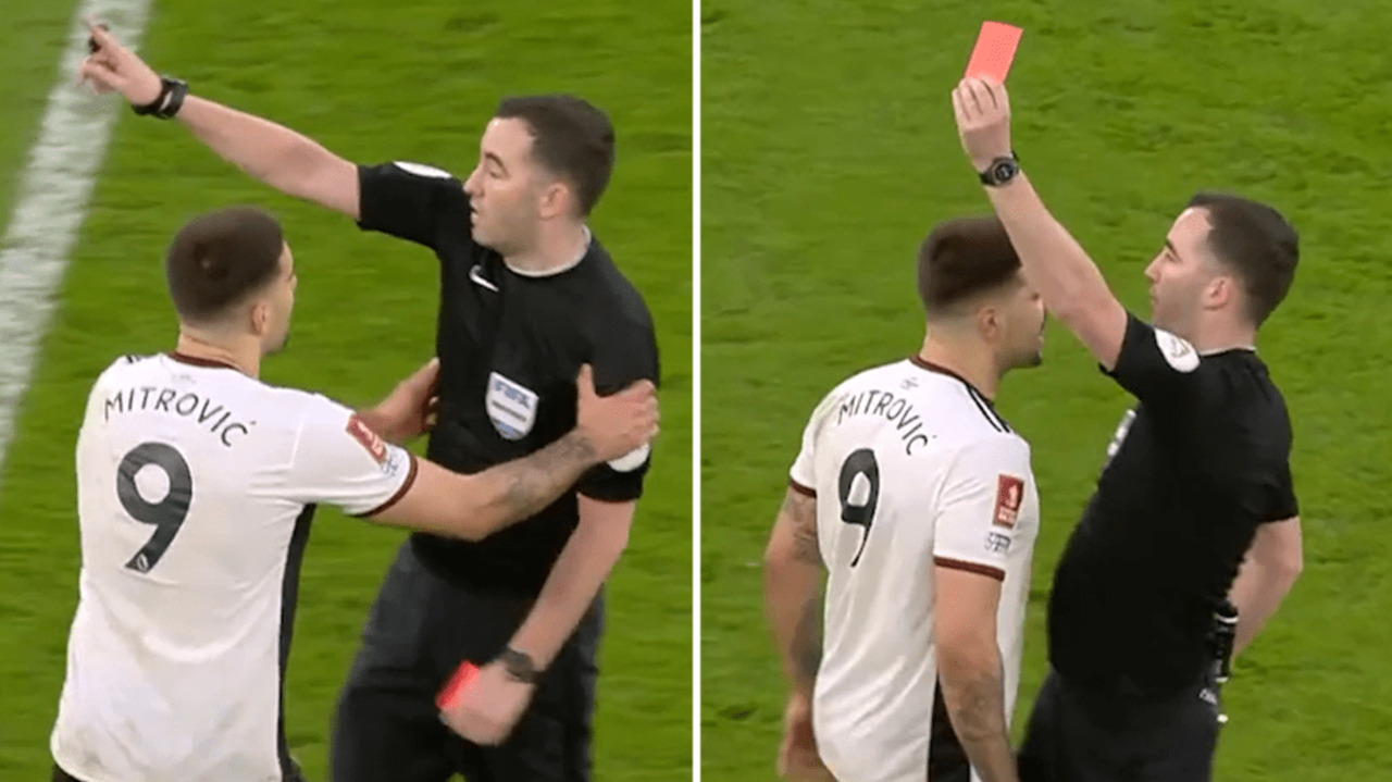 Aleksandar Mitrovic should be hit with a TEN-GAME ban for pushing Chris Kavanagh in defeat at Man United, says Mark Halsey - Bóng Đá