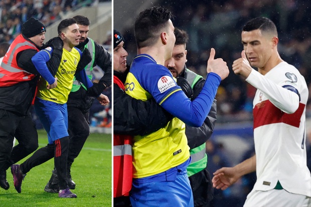 ristiano Ronaldo looks delighted with the attention as he is mobbed by Al Nassr fan in Luxembourg vs Portugal clash - Bóng Đá