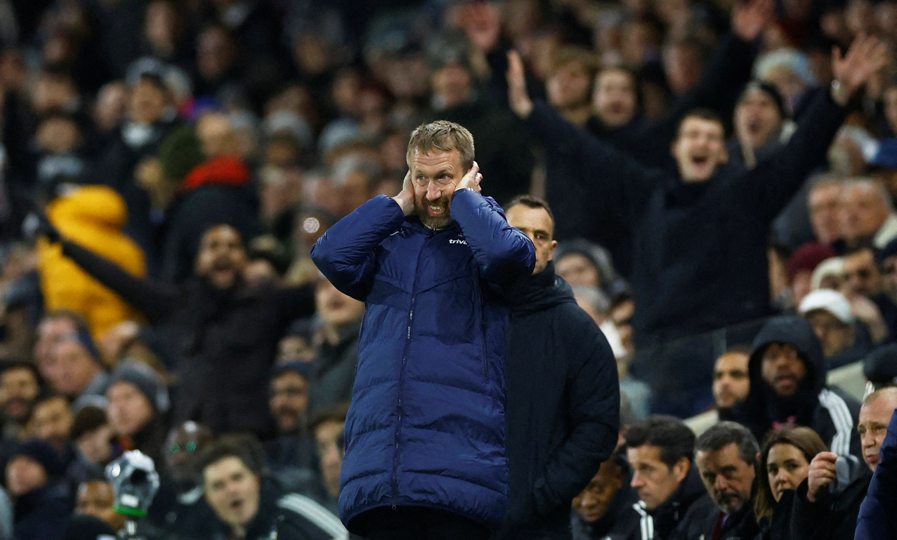 Potter gây thất vọng và buộc phải rời ghế nóng Chelsea.