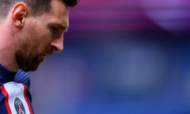 Lionel Messi suspended by Paris Saint-Germain after two-day Saudi Arabia trip - Bóng Đá