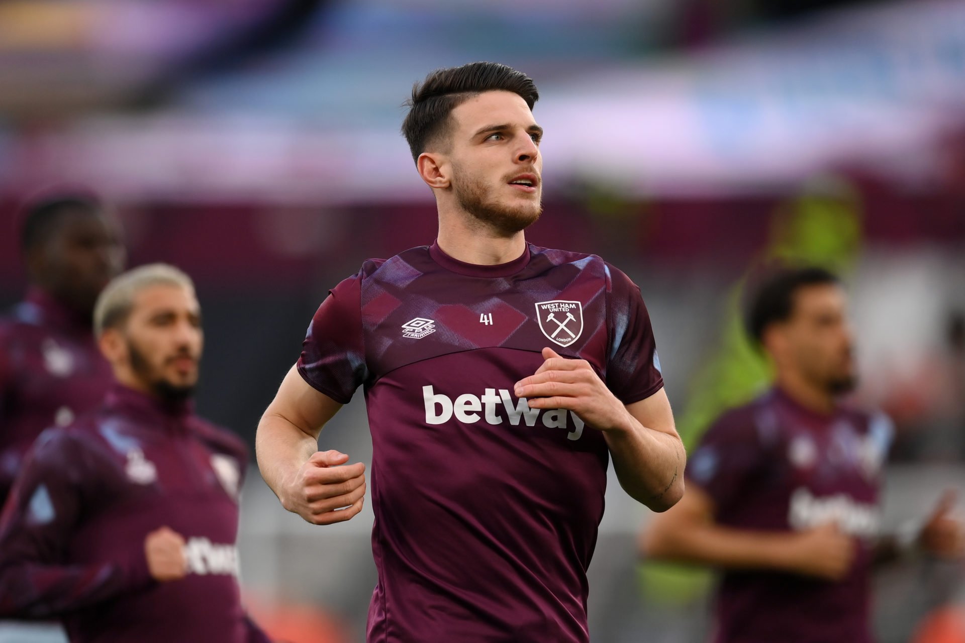 Arsenal have now opened talks with West Ham United over a potential fee for Declan Rice - Bóng Đá