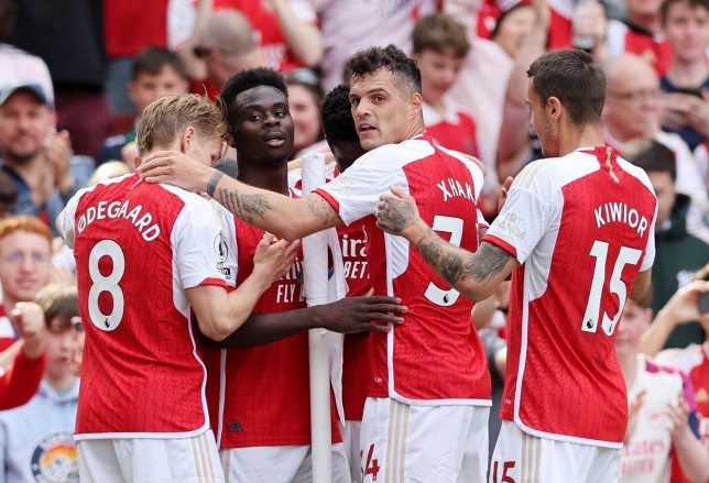 Arsenal set new Premier League goals record with 5-0 win over Wolves - Bóng Đá