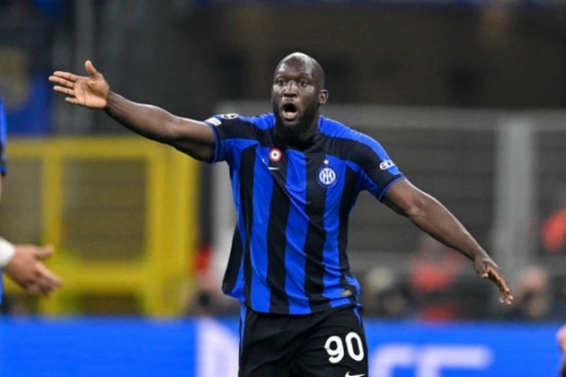 Chelsea ra giá bán đứt Lukaku.