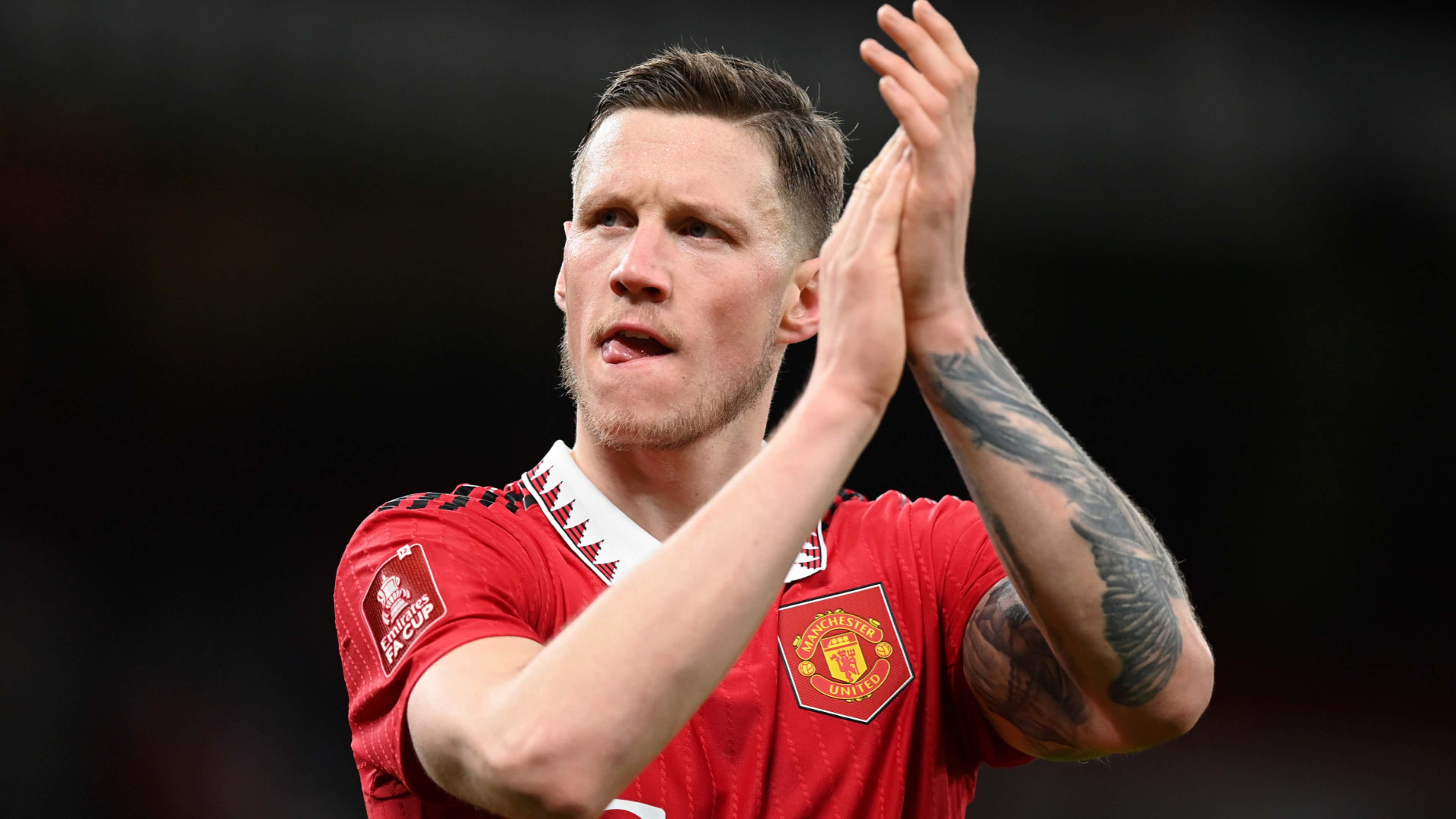 Wout Weghorst thì gây thất vọng lớn nên Man Utd quyết định trả cầu thủ này về lại Burnley sau khi hết hạn hợp đồng cho mượn.