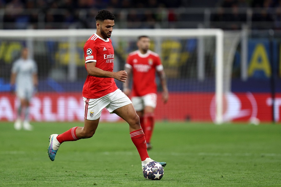 Ngược lại, Goncalo Ramos ngày càng phát triển vượt bậc. Ramos chơi cực hay cho Benfica ở mùa giải vừa kết thúc với 27 bàn thắng và 12 đường kiến tạo.