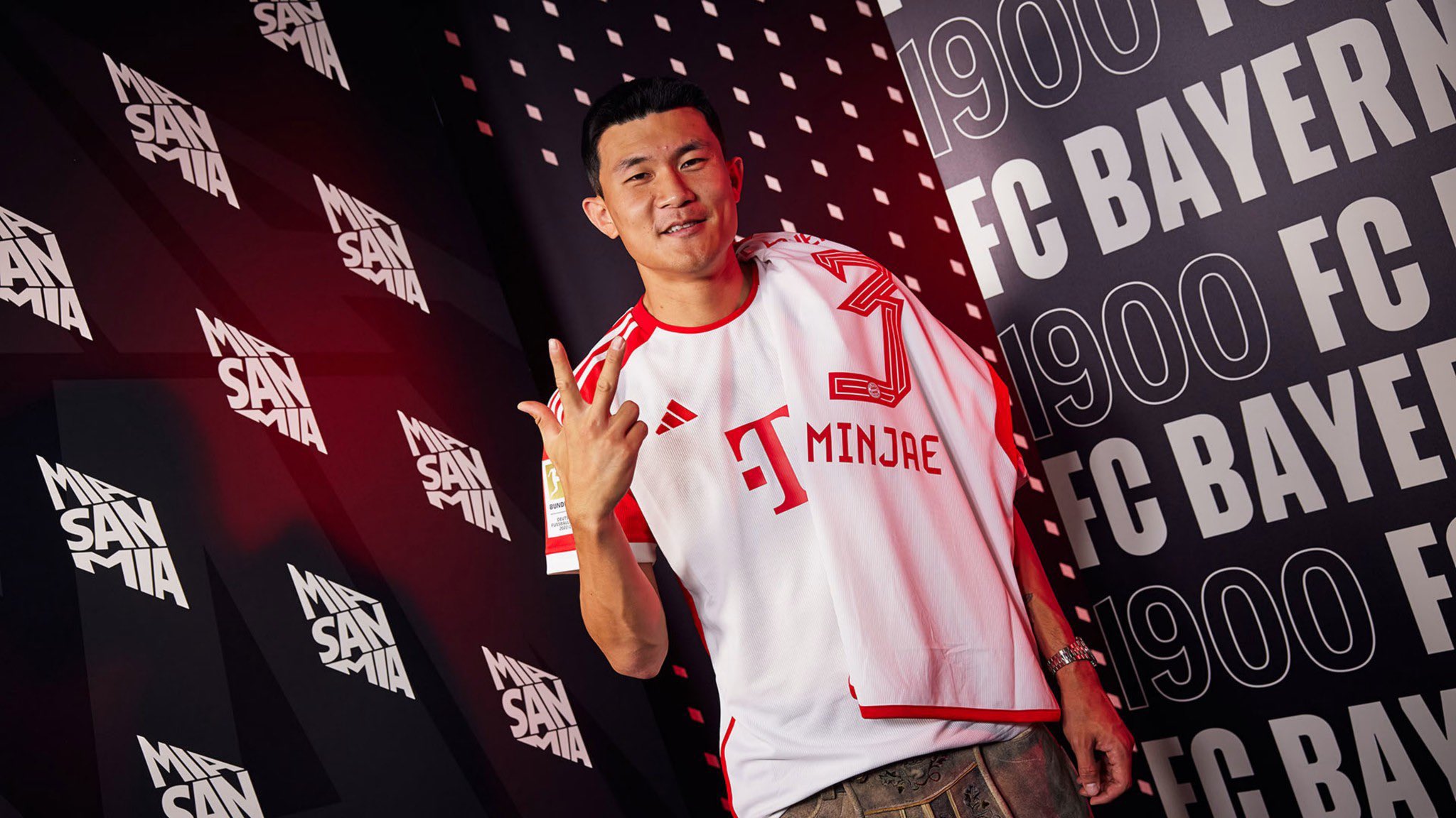 Kim Min Jae be welcomed by Bayern Munich stars right after official ...