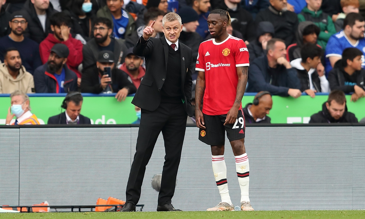 Nhìn Wan-Bissaka, mới thấy Solskjaer đã đúng - Bóng Đá