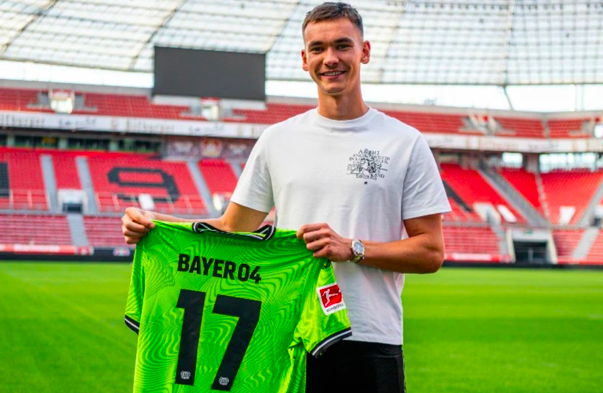 Manchester United Academy graduate Matej Kovar has joined Bayer Leverkusen in a permanent transfer - Bóng Đá