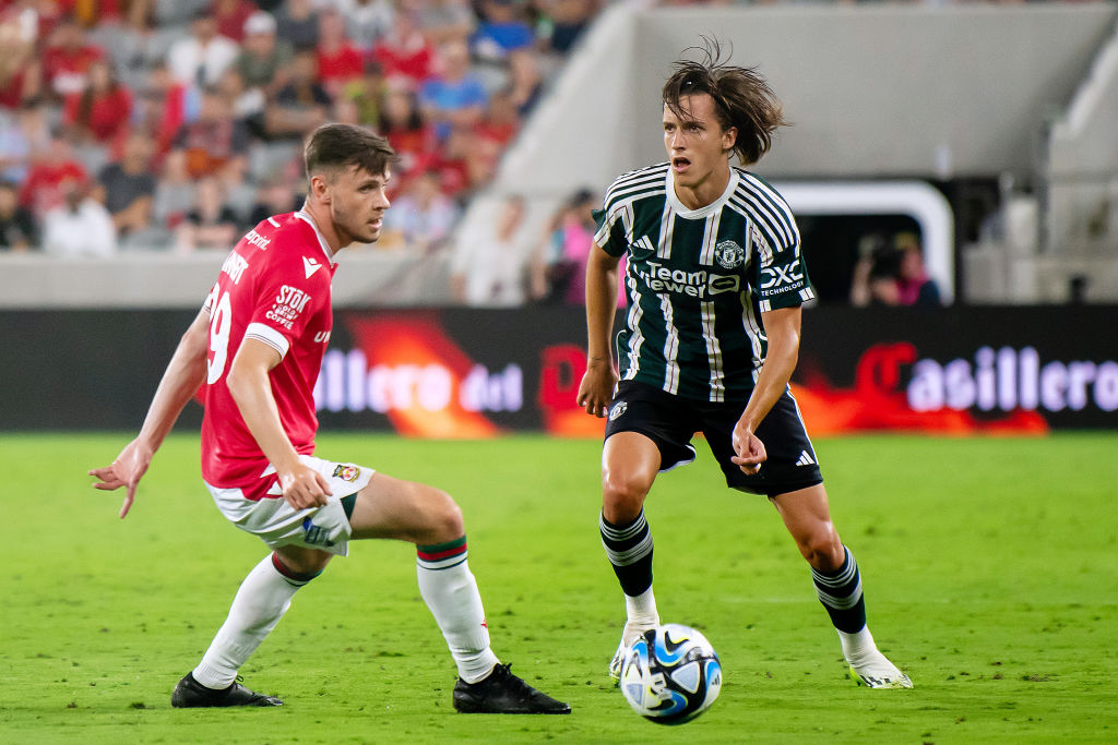Man United youngster Alvaro Fernandez’ move to Granada gathering pace - Bóng Đá