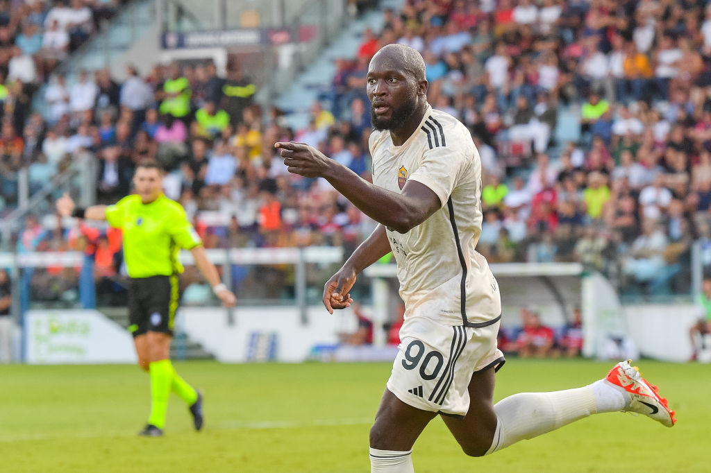 Lukaku ghi bàn ầm ầm giải cứu Mourinho; Napoli sẩy chân - Bóng Đá