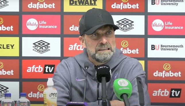 Jurgen Klopp reacts to Manchester United getting beaten by Newcastle in Carabao Cup - Bóng Đá