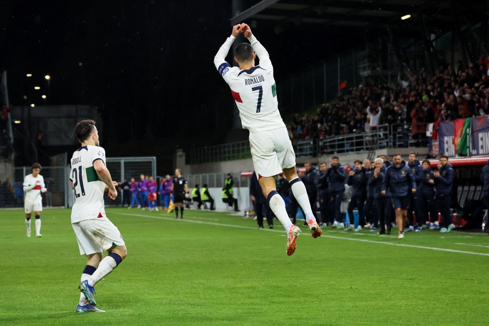 Khó ai đuổi kịp Ronaldo ở cấp ĐTQG.