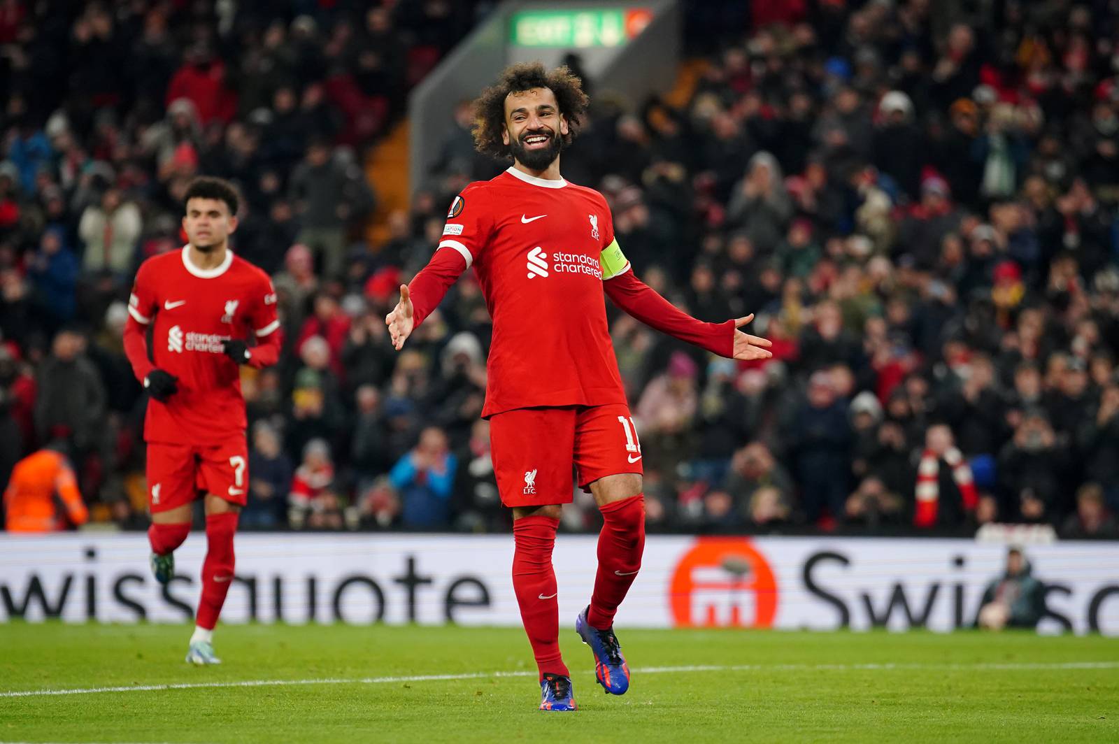 Mohamed Salah closes in on 200 club as Liverpool confirm Europa League top spot - Bóng Đá