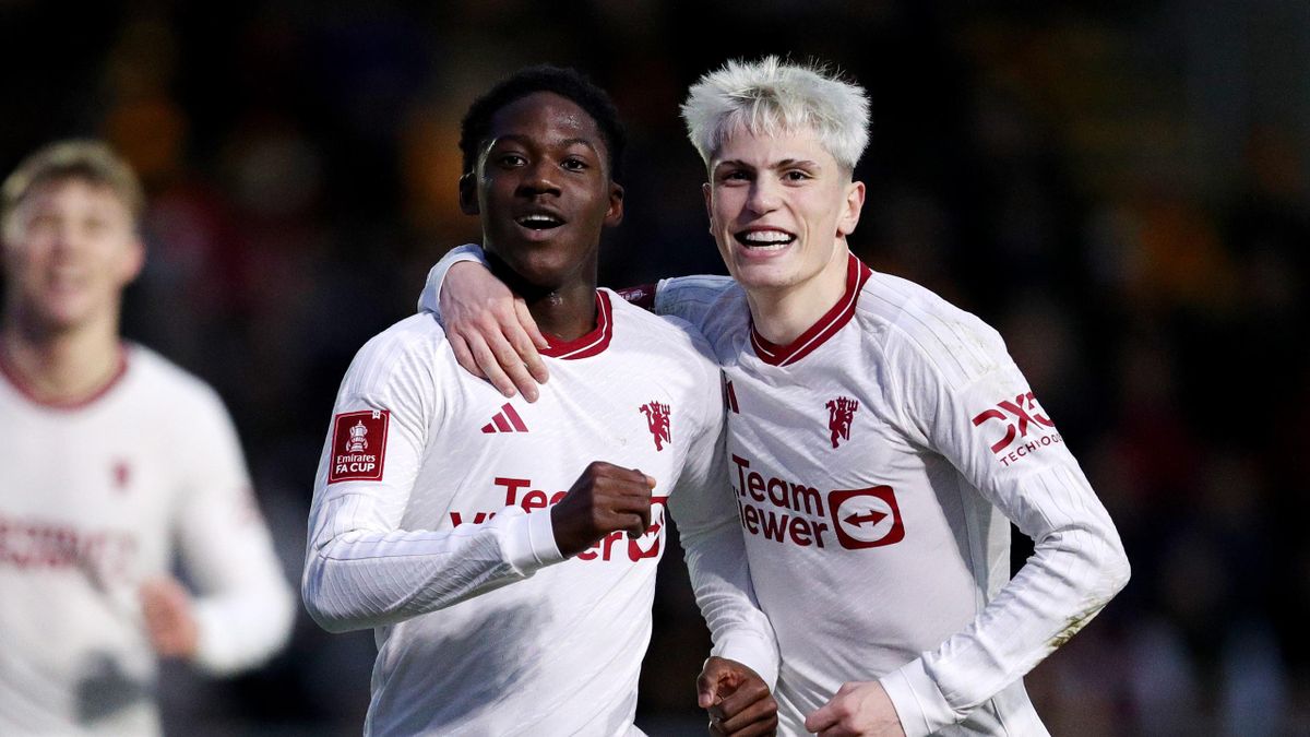 Man Utd may còn có Kobbie Mainoo - Bóng Đá