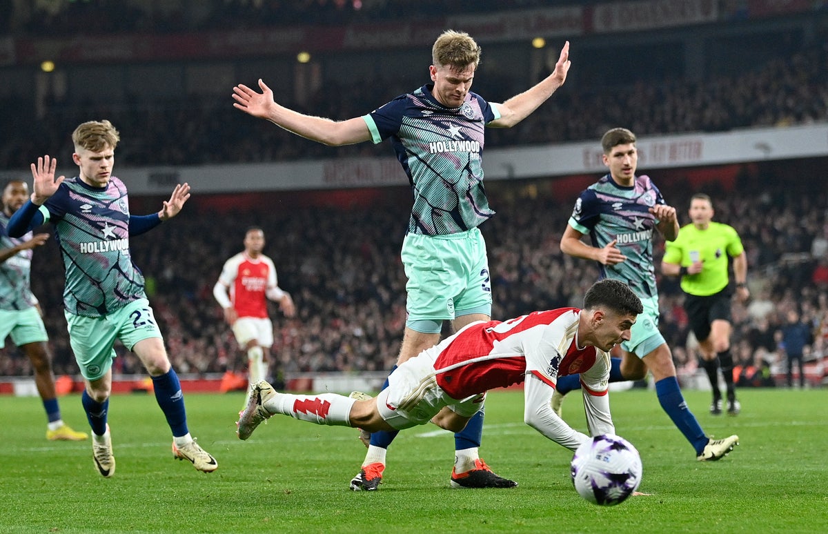 Kai Havertz deserved red card in Arsenal win over Brentford, reckons Ian Wright - Bóng Đá