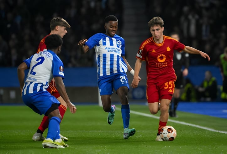 Trong khi đó, Brighton cũng được chơi trên sân nhà khi tiếp đón AS Roma.