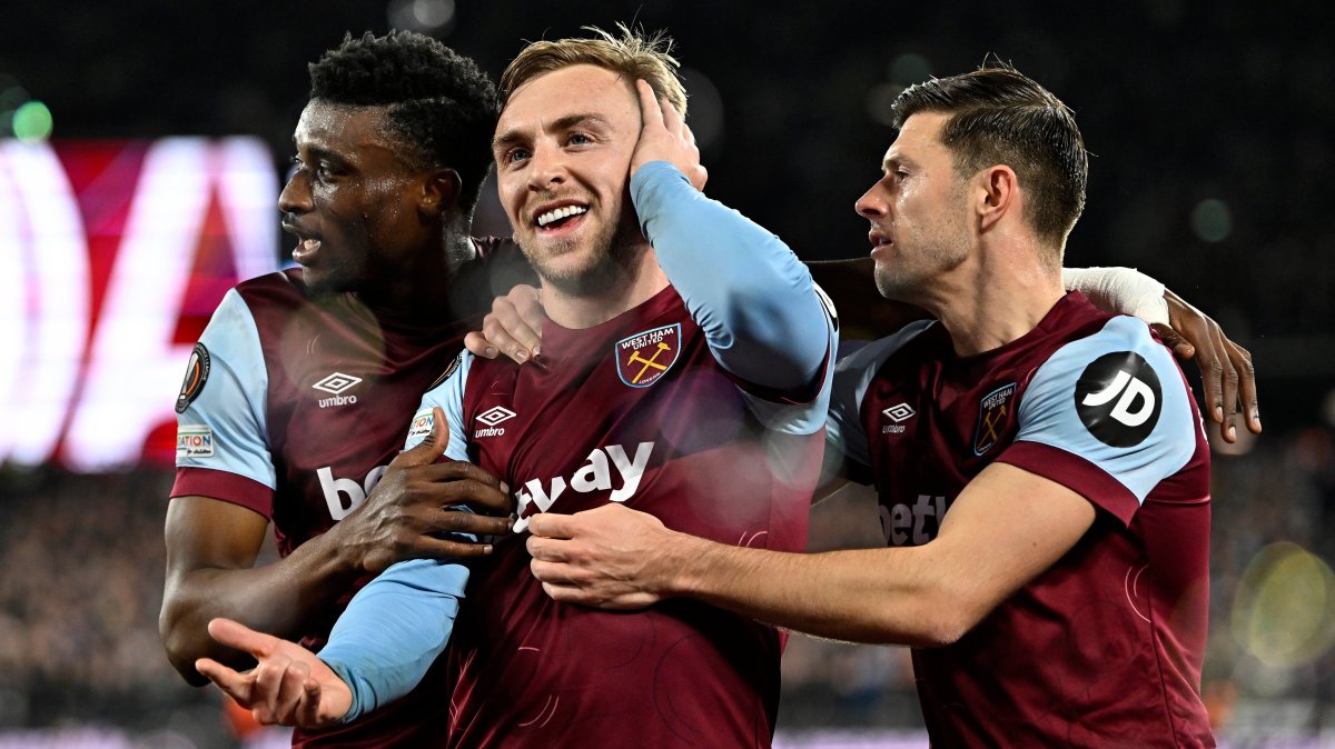 West Ham ngược dòng thắng hủy diệt; Brighton hạ Roma vẫn bị loại - Bóng Đá