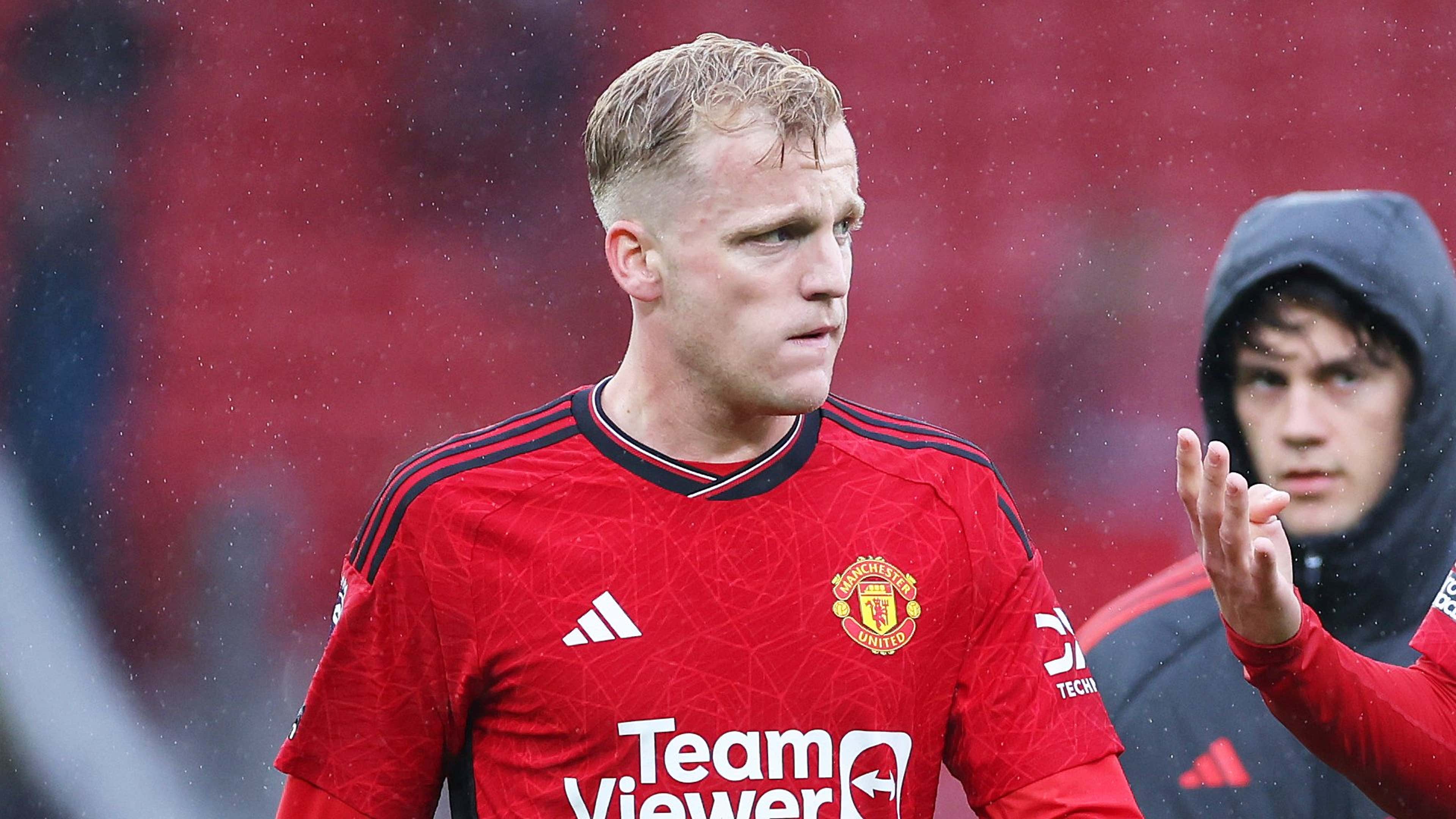 Dấu chấm hết cho Donny van de Beek  - Bóng Đá