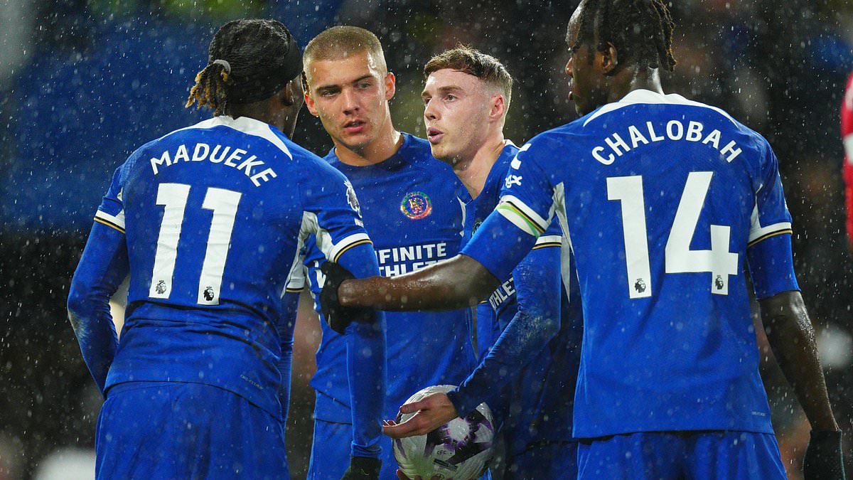Noni Madueke reveals that the Chelsea dressing room was silent after conceding late equaliser against Sheffield United  - Bóng Đá