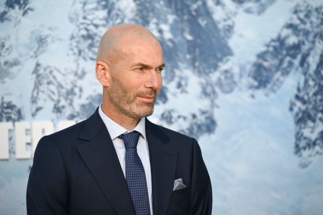 Louis Saha has named Zinedine Zidane as his ‘dream’ choice to take over from Erik Ten Hag at Manchester United - Bóng Đá
