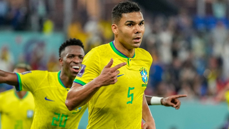 Cú sốc cho Casemiro - Bóng Đá