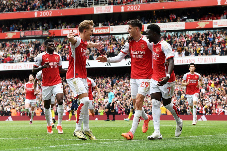 Arsenal trophy parade plans CONFIRMED with exact date and times of open-top bus route… if they beat Manchester City to title - Bóng Đá