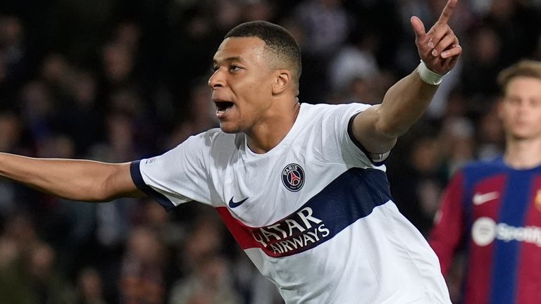 CHÍNH THỨC! Kylian Mbappe chia tay PSG