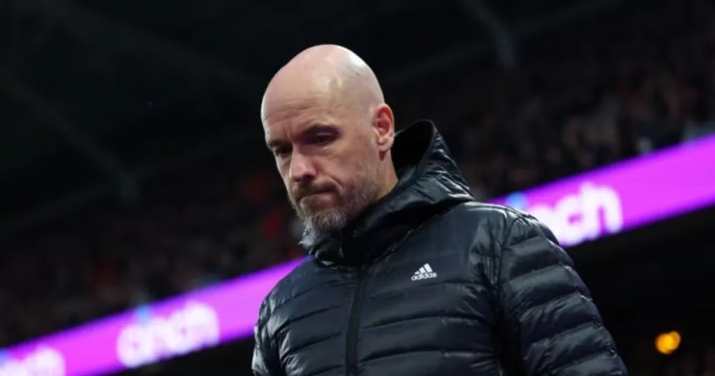 Erik ten Hag not concerned about Manchester United handing Man City huge Premier League title boost - Bóng Đá